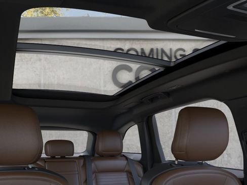 New 2026 Lincoln Nautilus Reserve AWD/4WD image 18