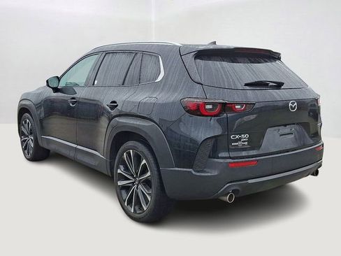 Used 2023 MAZDA CX-50 AWD 2.5 S w/ Premium Plus Pkg image 4
