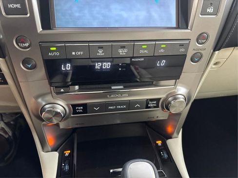 Used 2020 Lexus GX 460 AWD/4WD image 36