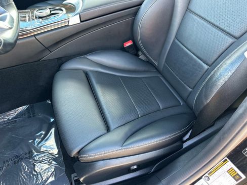 Used 2018 Mercedes-Benz C 300 Sedan image 21