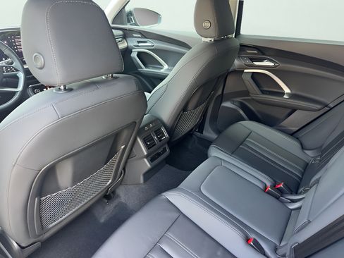 Used 2025 Audi Q5 Premium Plus AWD/4WD image 40