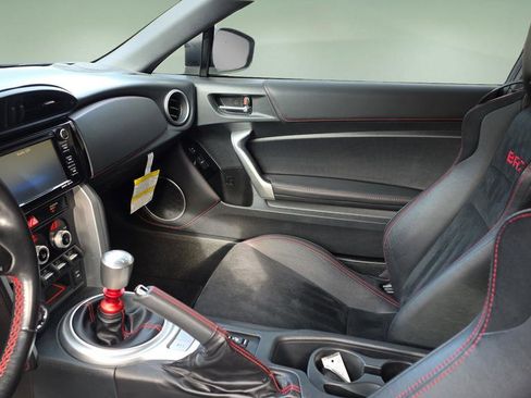 Used 2017 Subaru BRZ Limited w/ Performance Package image 12