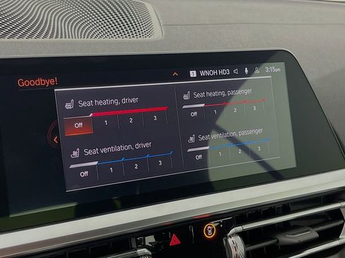 Used 2022 BMW M440i Convertible w/ Premium Package image 19