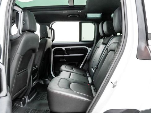 Used 2025 Land Rover Defender 110 S AWD/4WD image 18
