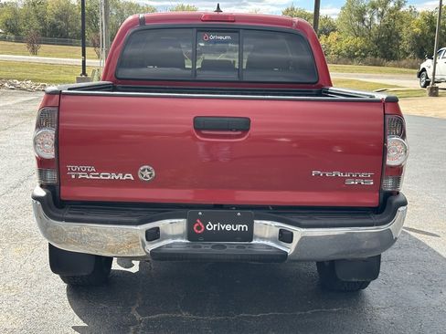 Used 2012 Toyota Tacoma PreRunner image 5