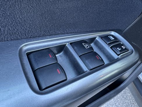 Used 2013 Subaru Forester 2.5X Touring image 10