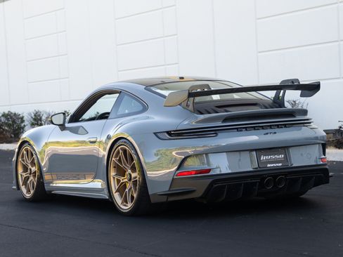 Used 2023 Porsche 911 GT3 RWD image 32