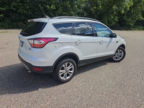 Used 2018 Ford Escape SEL w/ Ford Safe & Smart Package AWD/4WD image 17