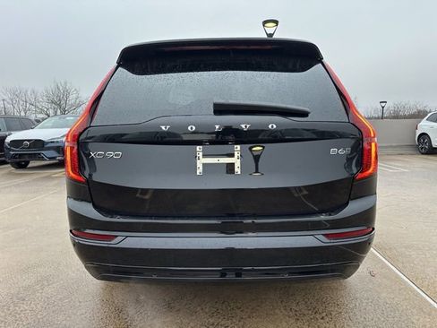 New 2026 Volvo XC90 B6 Ultra w/ Lounge Package image 6