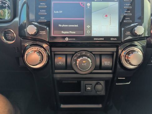 Certified 2022 Toyota 4Runner TRD Off-Road Premium w/ TRD Black Wheel Package (TMS) AWD/4WD image 22