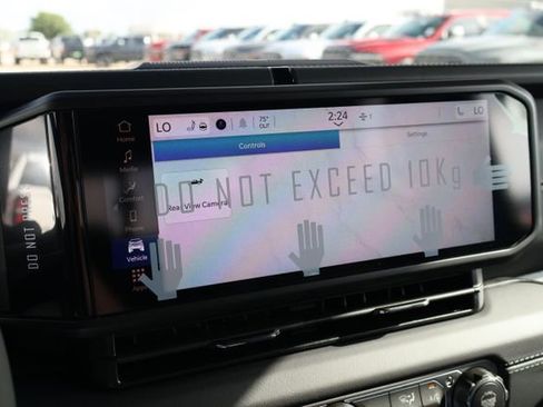 New 2026 Jeep Gladiator Sport AWD/4WD image 12