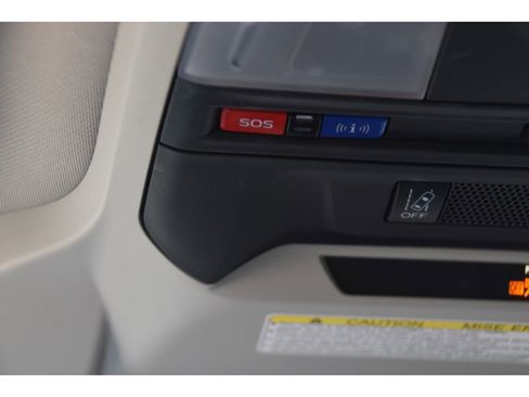 Used 2022 Subaru Crosstrek 2.5i Limited image 35