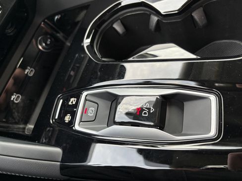 Used 2025 Audi Q5 Premium Plus w/ Premium Plus AWD/4WD image 18