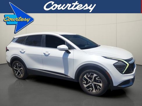 Used 2024 Kia Sportage EX FWD image 1