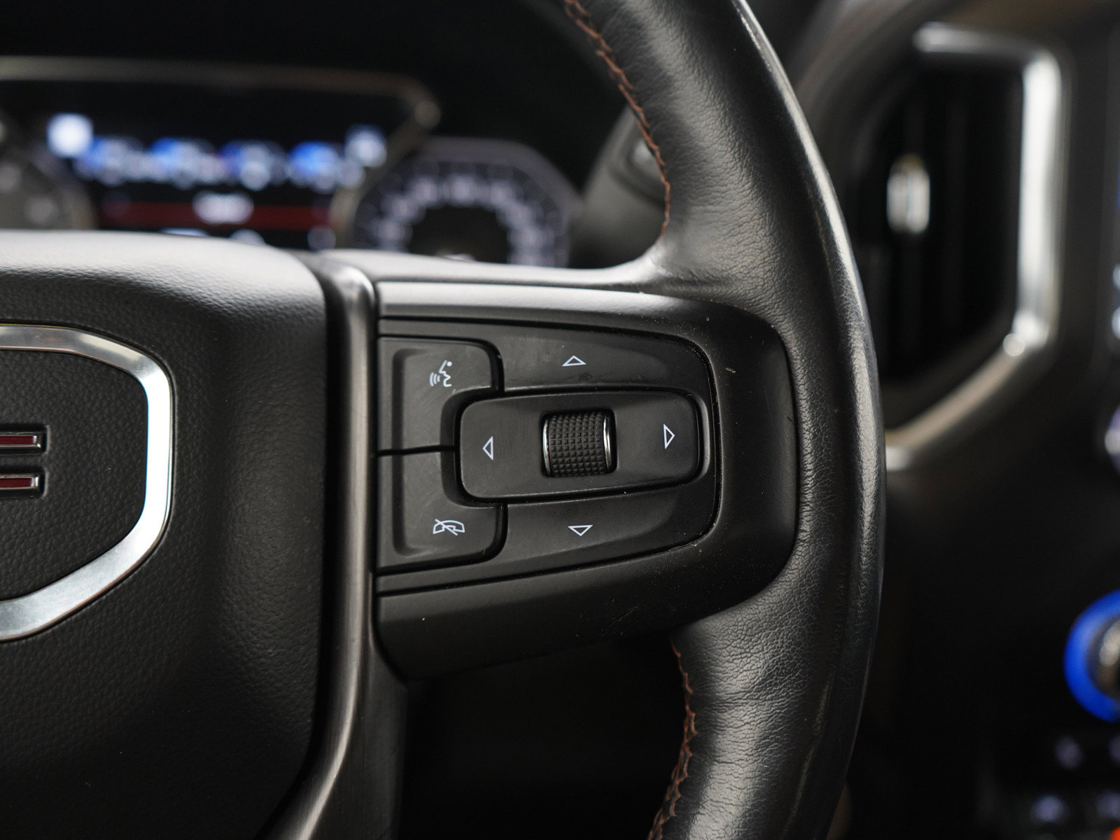 Used 2020 GMC Sierra 1500 AT4 w/ AT4 Premium Package AWD/4WD image 31
