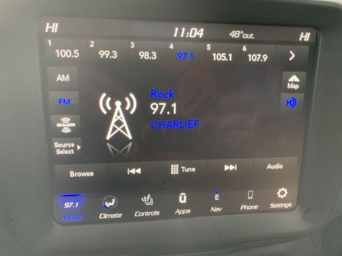 Used 2023 Jeep Renegade Trailhawk w/ Sun/Sound Group image 22