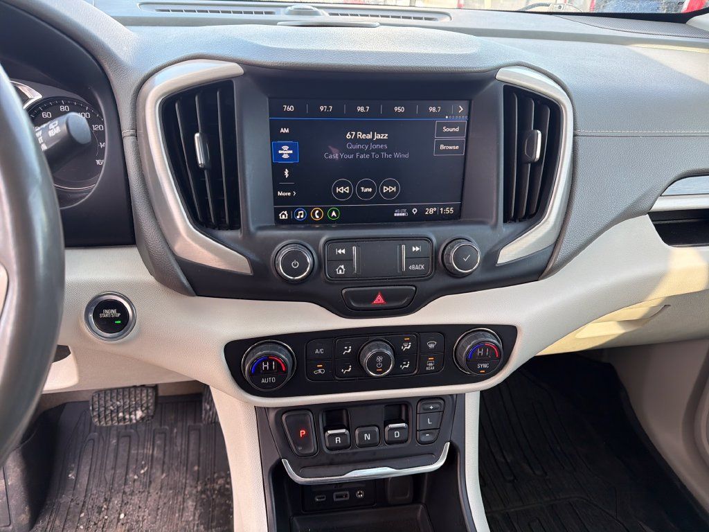 Used 2020 GMC Terrain Denali w/ Denali Premium Package FWD image 21