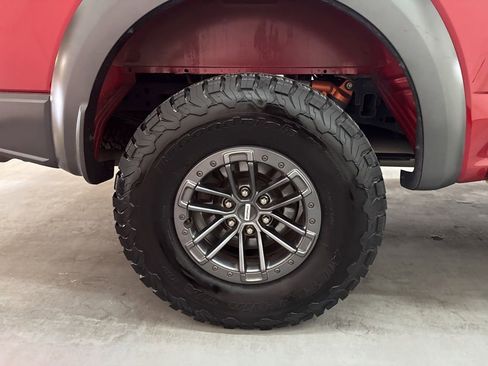 Used 2020 Ford F150 Raptor w/ Equipment Group 802A Luxury AWD/4WD image 57