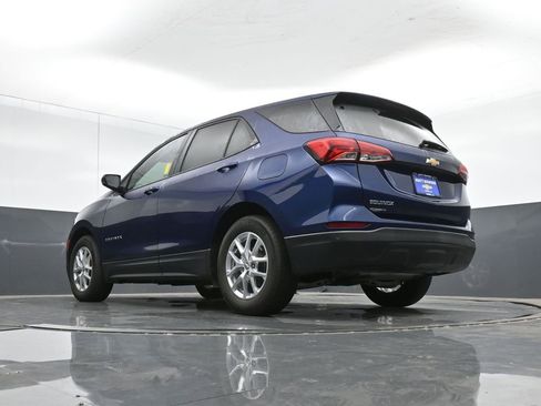 Used 2023 Chevrolet Equinox LS w/ LS Convenience Package image 40
