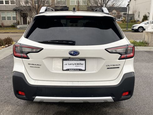 Used 2023 Subaru Outback Touring XT image 5