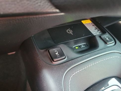 Used 2024 Toyota Corolla XSE FWD image 23