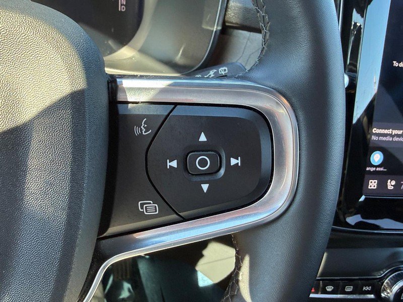 Used 2023 Volvo XC40 Recharge Ultimate w/ Protection Package Premier AWD/4WD image 20