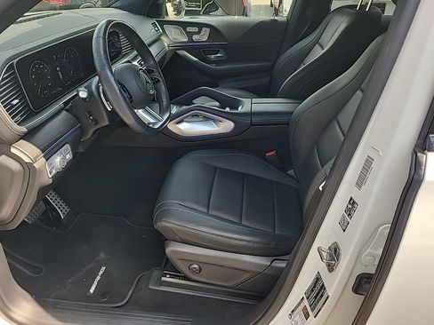 Used 2024 Mercedes-Benz GLS 450 4MATIC w/ AMG Line Exterior image 4