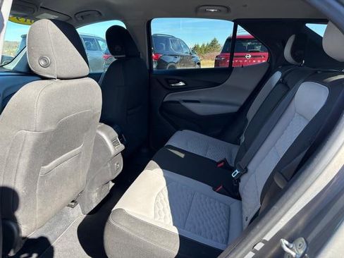 Used 2019 Chevrolet Equinox LT image 11