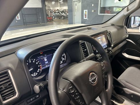 Certified 2024 Nissan Frontier SV w/ Technology Package AWD/4WD image 29