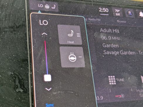 Used 2024 Jeep Grand Cherokee Altitude image 25