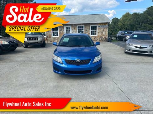 Used 2010 Toyota Corolla LE image 1