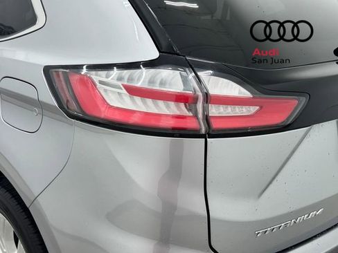 Used 2022 Ford Edge Titanium w/ Equipment Group 301A AWD/4WD image 10