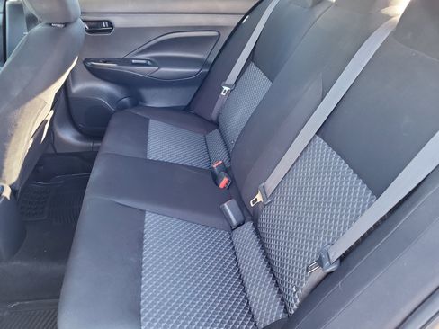 Used 2021 Nissan Versa S image 23