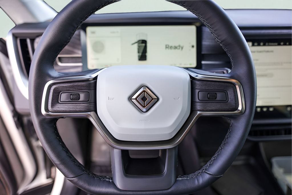 Used 2024 Rivian R1S Adventure Quad AWD/4WD image 15
