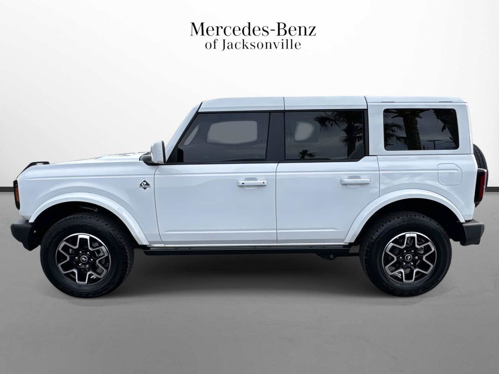 Used 2025 Ford Bronco Outer Banks AWD/4WD image 6