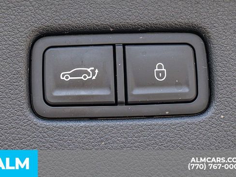 Used 2025 Genesis GV60 Advanced AWD/4WD image 25