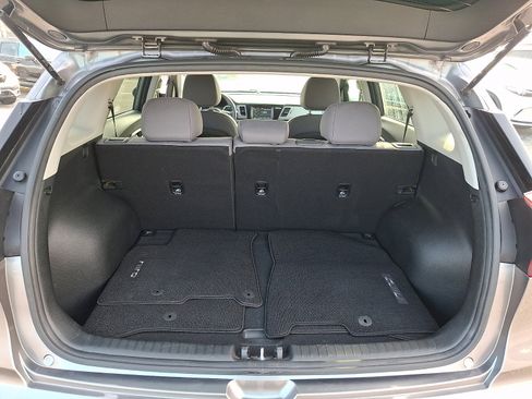 Used 2018 Kia Niro LX image 29