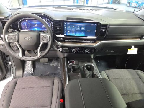 New 2026 Chevrolet Silverado 1500 RST AWD/4WD image 11