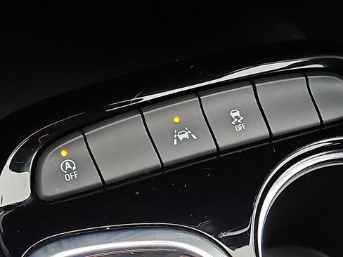 Certified 2023 Buick Encore GX Preferred image 24