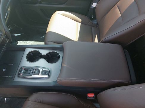 Used 2025 Honda Ridgeline RTL image 25