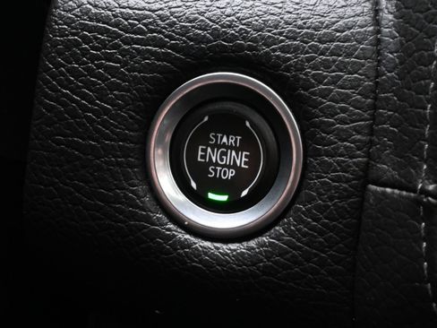 Used 2021 GMC Yukon Denali w/ LPO, Illumination Package image 15