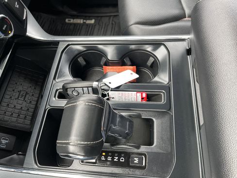 Used 2023 Ford F150 Lariat w/ Equipment Group 502A High image 26