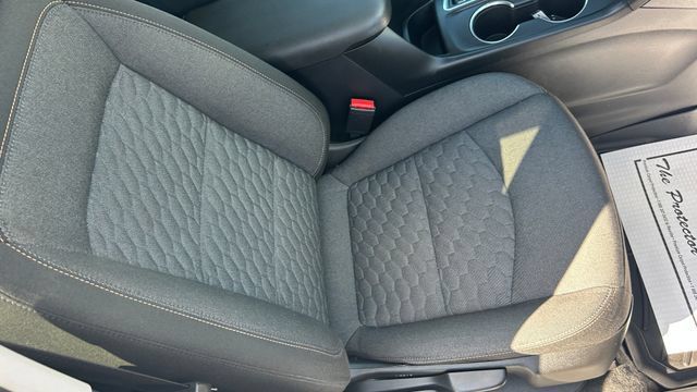 Used 2019 Chevrolet Equinox LT w/ Sun & Navigation Package AWD/4WD image 47