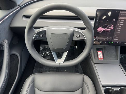 Used 2024 Tesla Model 3 Long Range AWD/4WD image 16