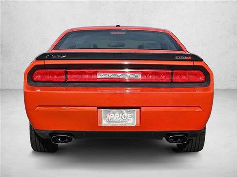 Used 2008 Dodge Challenger SRT8 RWD image 7