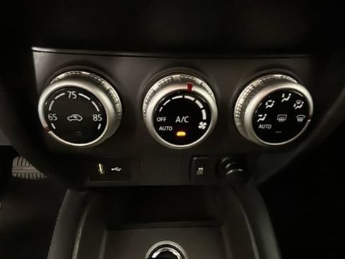 Used 2022 Mitsubishi Outlander Sport ES AWD/4WD image 22