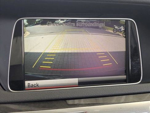 Used 2014 Mercedes-Benz E 350 Sedan image 8