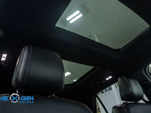 Used 2018 Ford Explorer Sport w/ Equipment Group 401A image 40