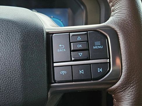New 2025 Ford F150 King Ranch w/ FX4 Off-Road Package image 17
