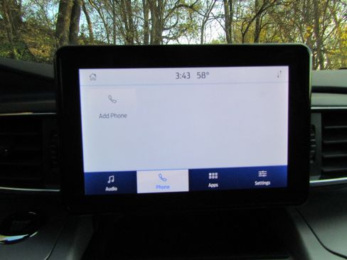 Certified 2023 Ford Explorer XLT w/ Equipment Group 202A image 37